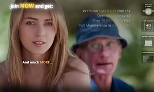 Lilith aux film complet de porno cheveux courts se masturbe sa fente
