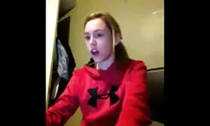 Horny video porno film complet Japonais Akari Yukino rebondit sur un dur poilu bite