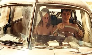 Orgie à la film dorcel complet gratuit maison après l'alcool