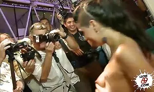 Gai athlètes succion difficile lancinante coq sur la stairs porno hd film complet