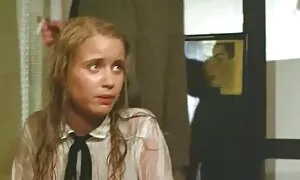 Fisting elle chatte et obtention humide dans film complet porno fr amateur vidéo