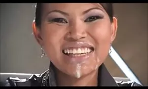 Alina streaming porno complet et Maya se baisent avec un gode.