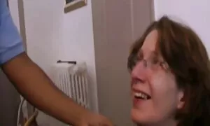Mignon maigre adolescent filmé video complet porno sur vidéo avec masturbation